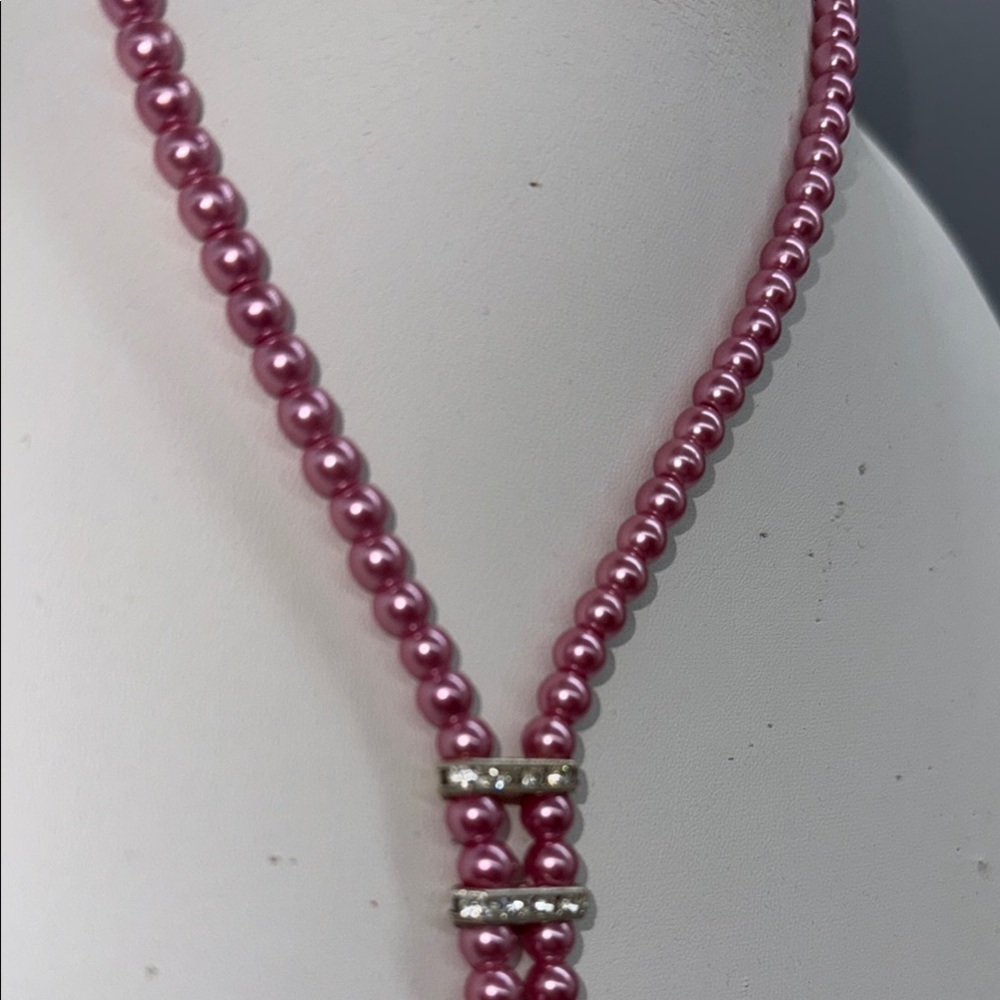 Elegant Pink Beaded Necklace - Picture 5 of 6